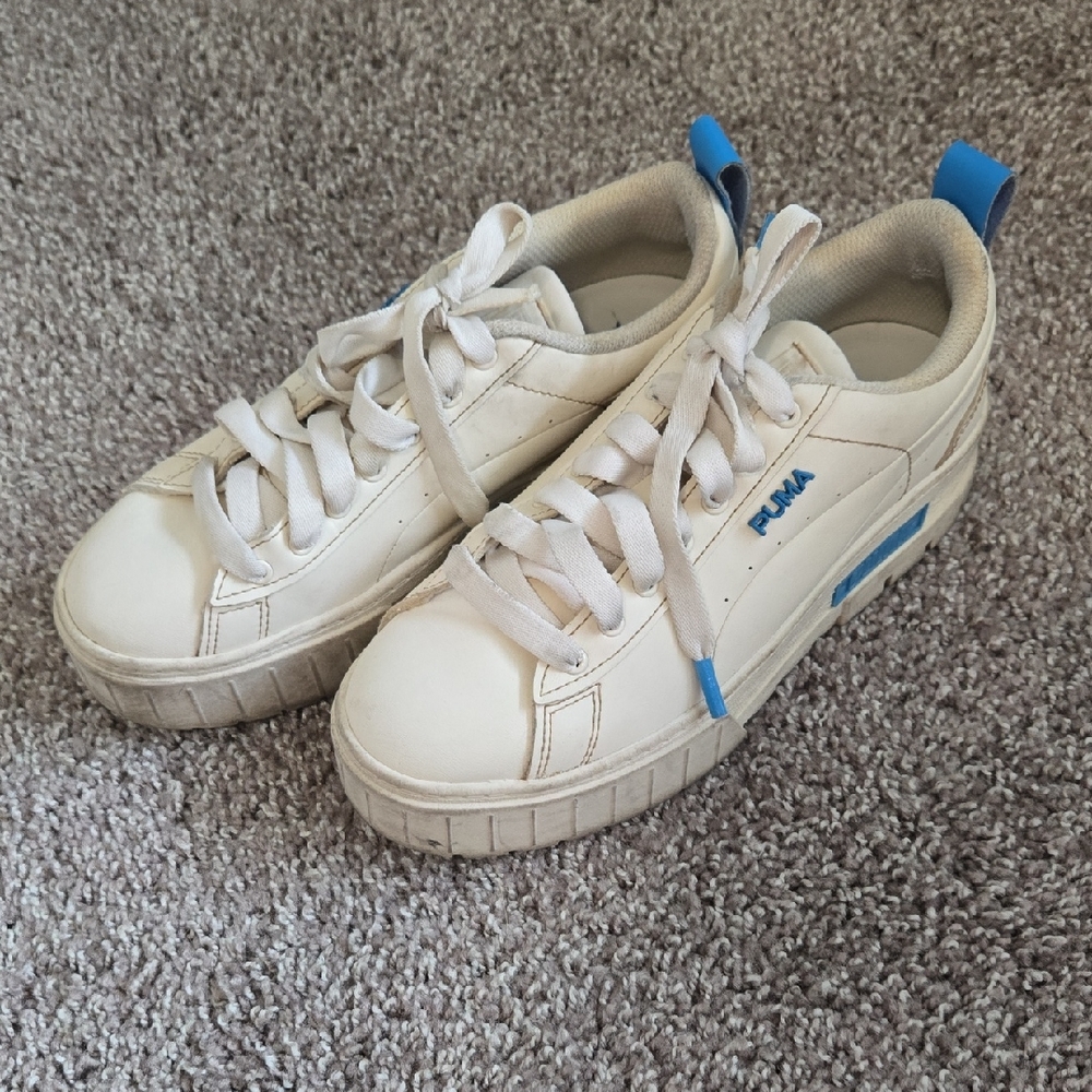 Puma Mayze Cream and Blue Sneakers